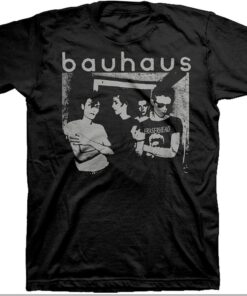 Bauhaus – Bat Wings – Bela Lugosi’s Dead Essential T-shirt