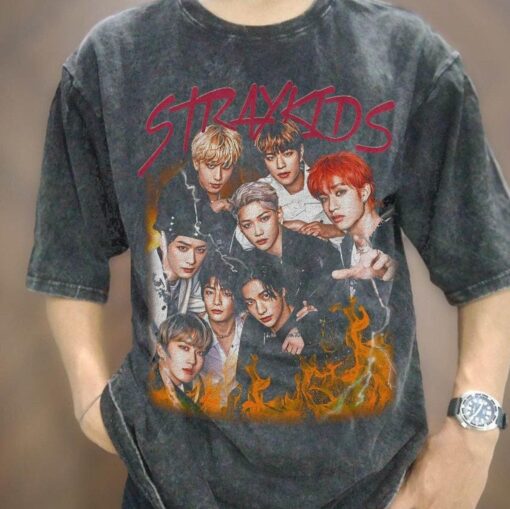 Kpop Boygroup Stray Kids Maniac Oddinary Skz Graphic T-shirt