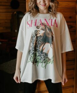 Shania Twain Concert Tshirt Vintage Style