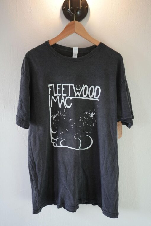 Unisex Relaxed Fit Retro Fleetwood Mac T-shirt