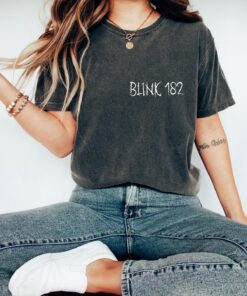 Blink 182 Pop Punk Band Simple Unisex Design T-shirt