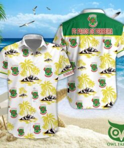 F.C. Paços de Ferreira Logo With Coconut Islands Tropical Hawaiian Shirt Gift For Fans