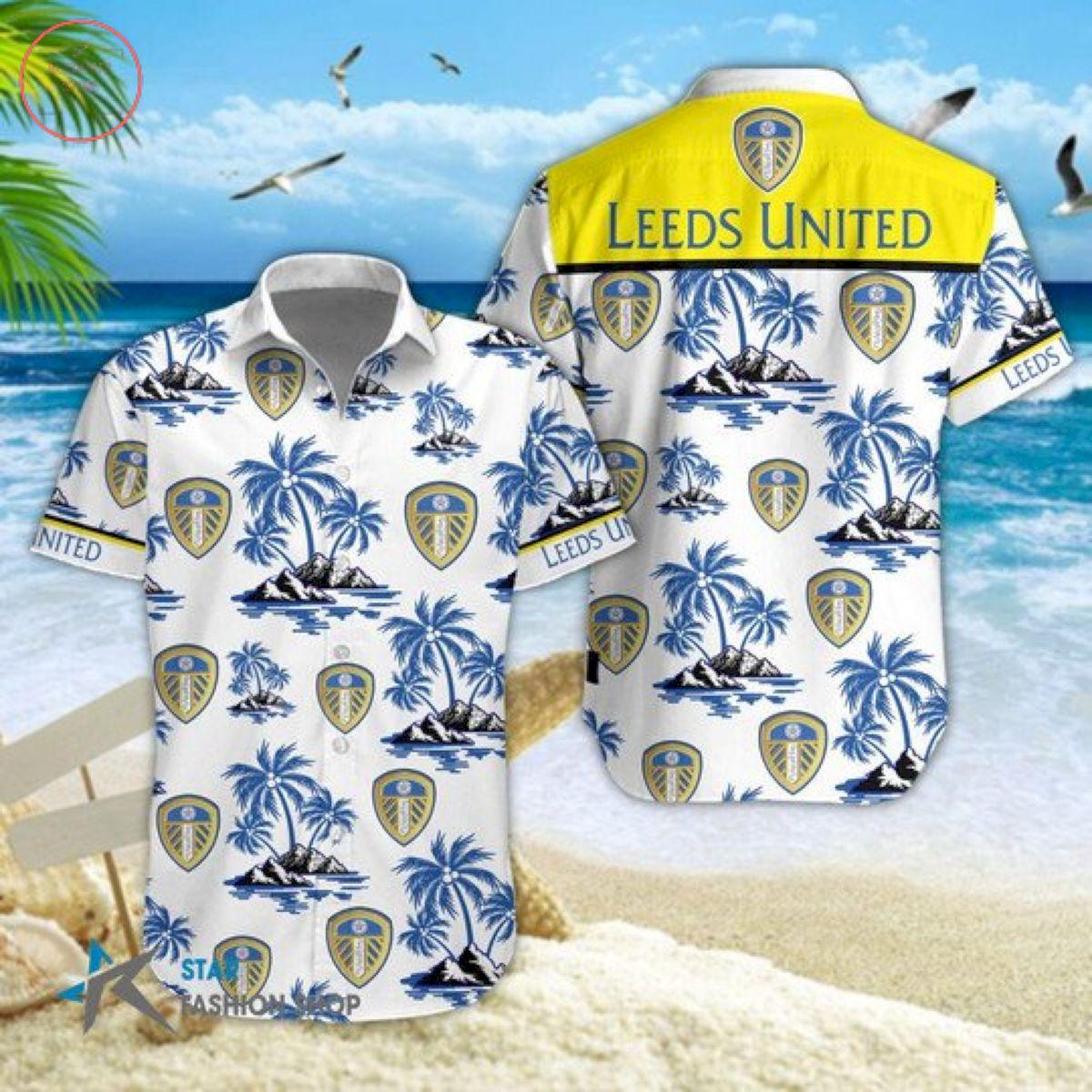 Leeds United Big Team Logo Coconut Trees Blue Vintage Hawaiian Shirt Best Gift For Fans