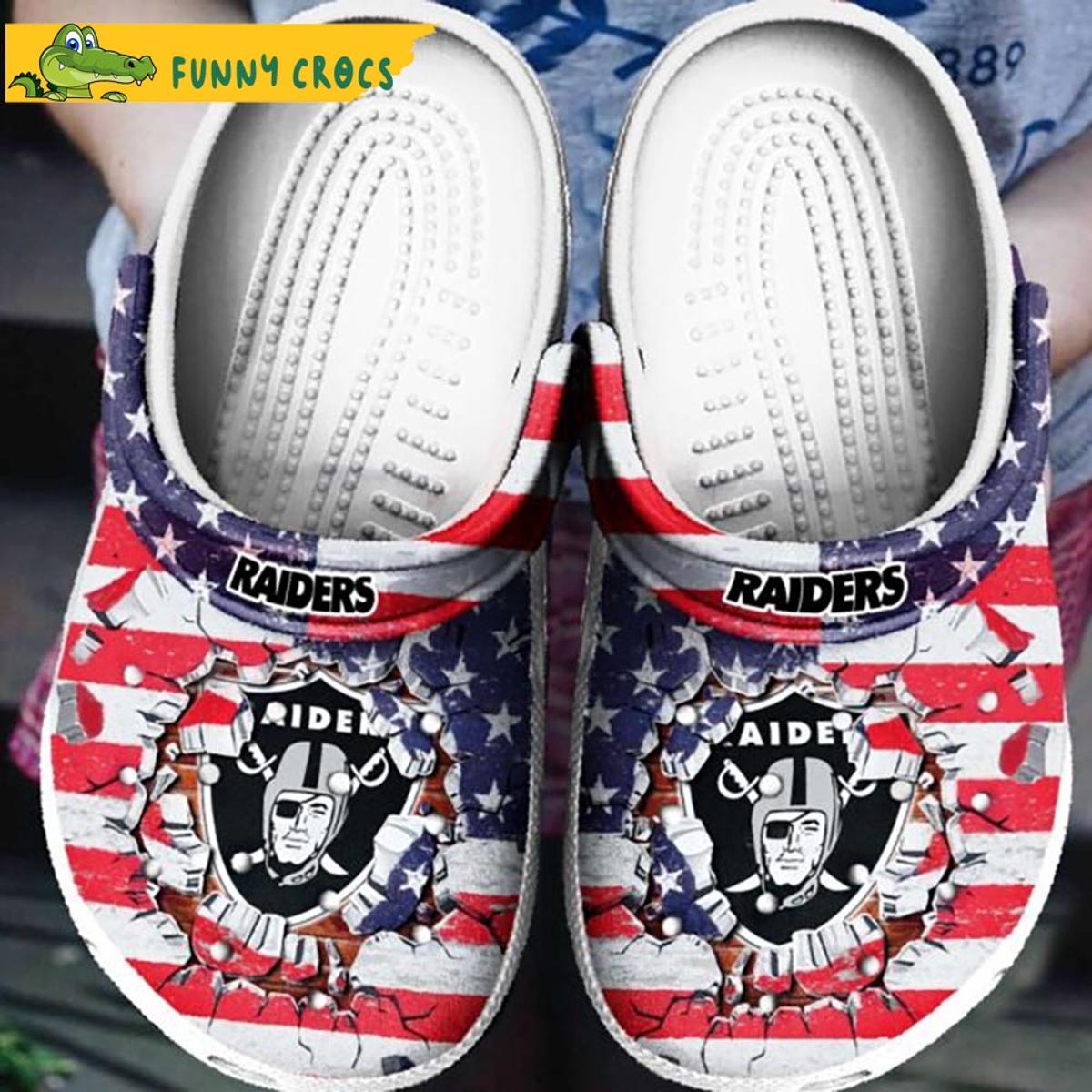 Football Personalized Las Vegas Raiders American Flag Crocs Clog Slippers