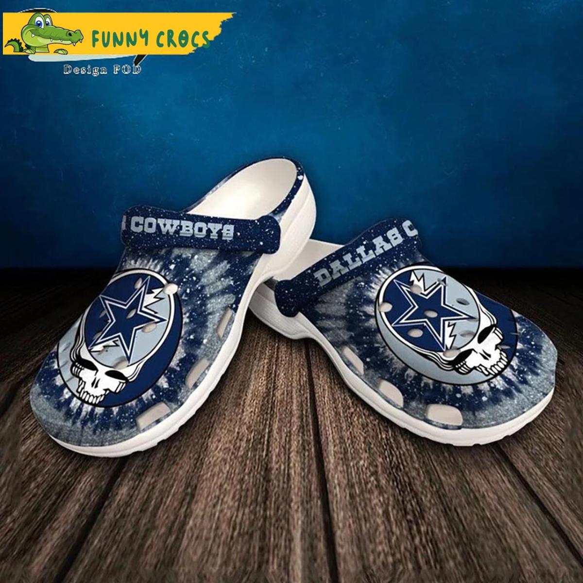 Dallas Cowboys Star Logo Pattern Crocs Clogs