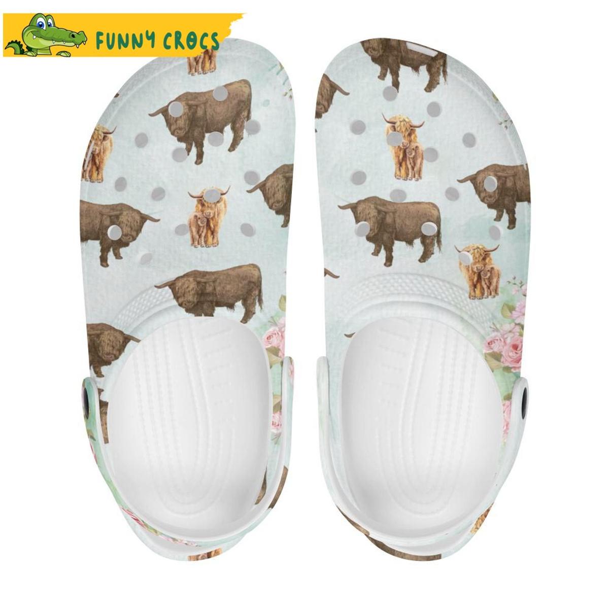 Highlands Cow Pink Crocs Clog