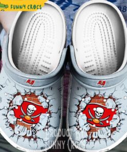 Logo Tampa Bay Buccaneers Broken Wall Crocs Slippers