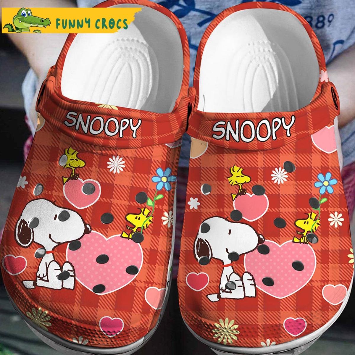 Lovely Snoopy And Friend Woodstock Gifts Crocs Clog Shoes