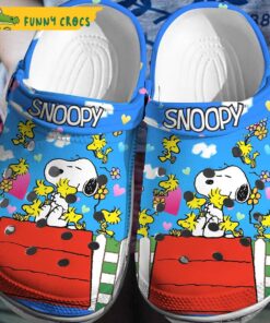 Lovely Snoopy And Friend Woodstock Gifts Crocs Clog Shoes