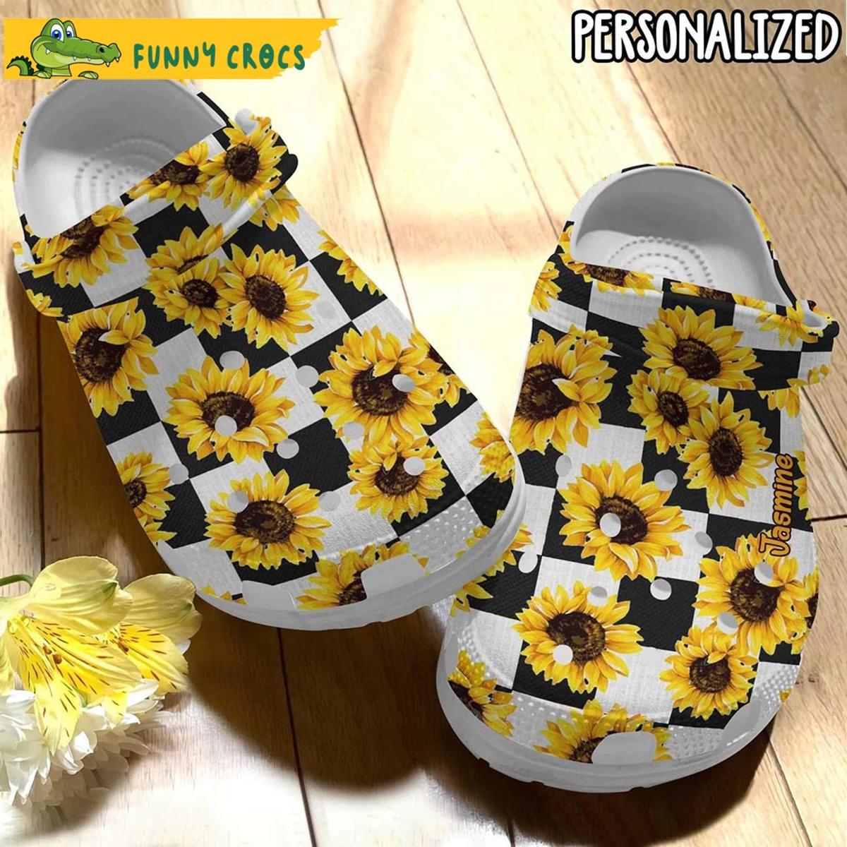 Vintage Flower Crocs Shoes