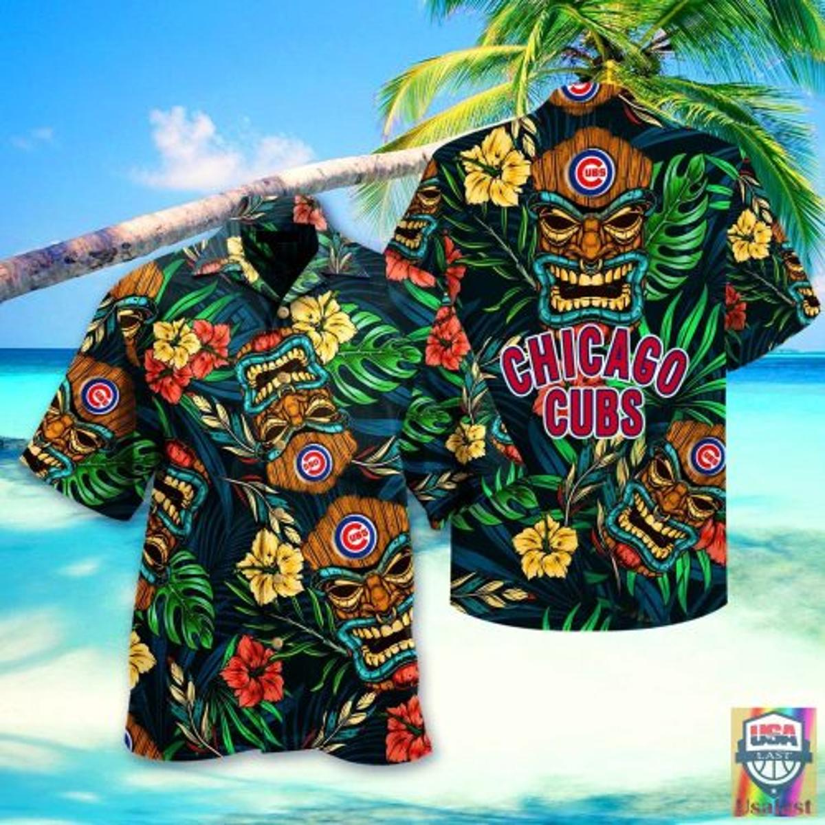 Chicago Cubs Tommy Bahama Tropical Horizons Hawaiian Shirt