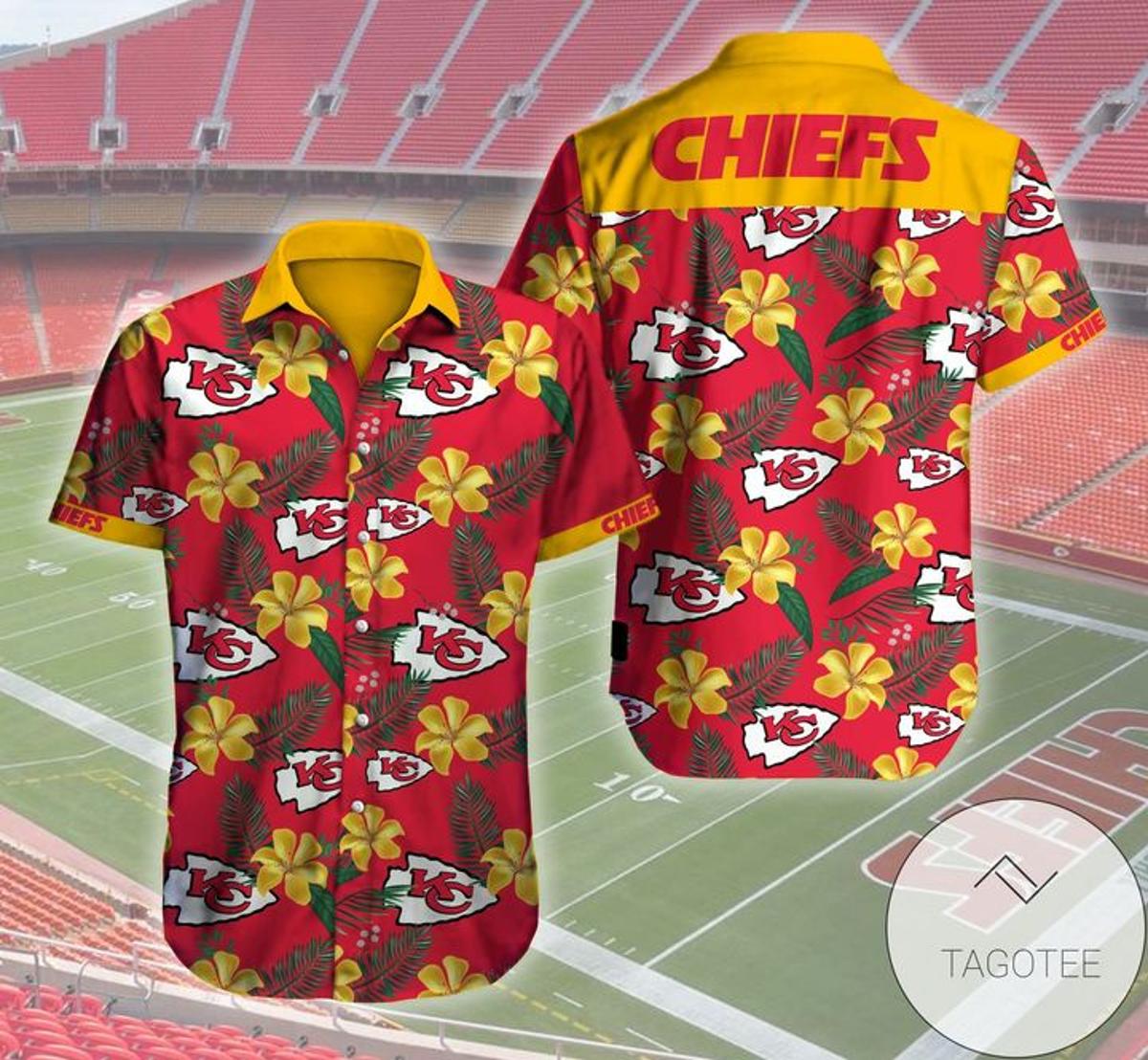 Kansas City Chiefs Tropical Shirt Gifts