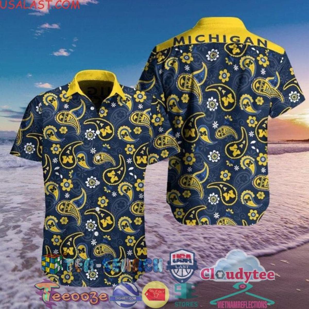 Men’s Wes & Willy Green State Spartans Vintage Floral Michigan Wolverines Hawaiian Shirt