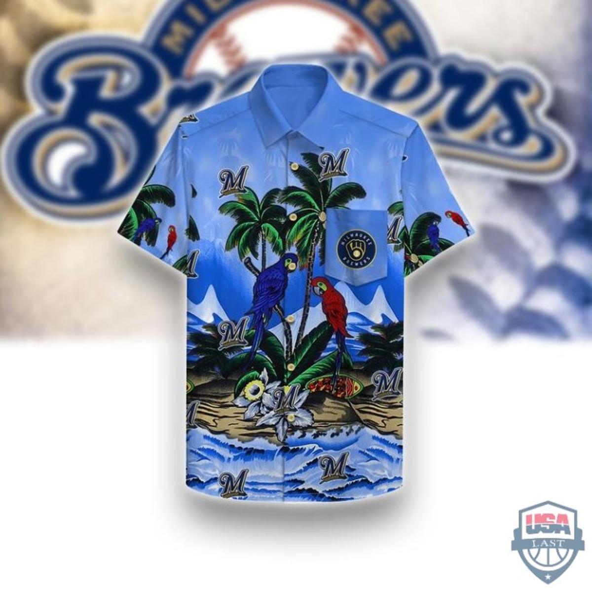 Minnie Mouse Short Sleeve Button Up Tropical Milwaukee Brewers Hawaiian Shirt