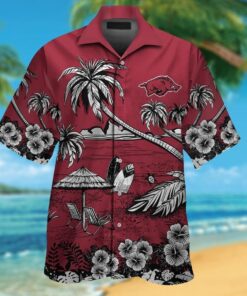 Arkansas Razorbacks Wes & Willy Hawaiian Shirt Gift