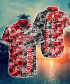 Tropical Flower Summer Buccaneers Hawaiian Shirt Gifts Idea